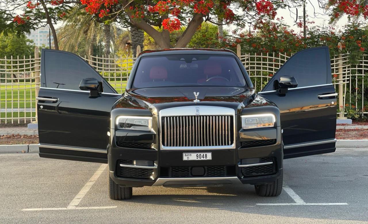 Rolls Royce Cullinan BLACK 2021 rental dubai