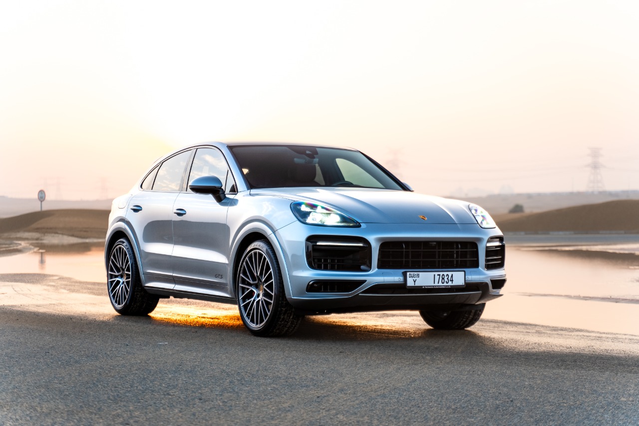 Porsche Cayenne GTS 2023  BLUE 2023 rental dubai