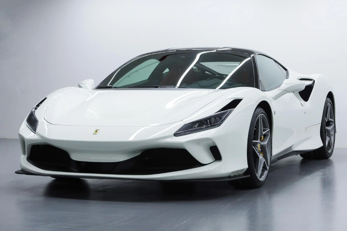 Ferrari F8 Tributo WHITE 2023 rental dubai