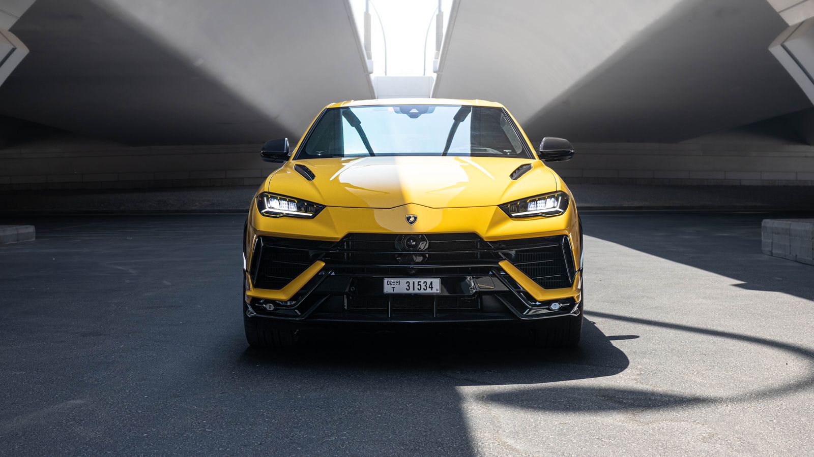 Lamborghini Urus Performante ORANGE 2023 rental dubai