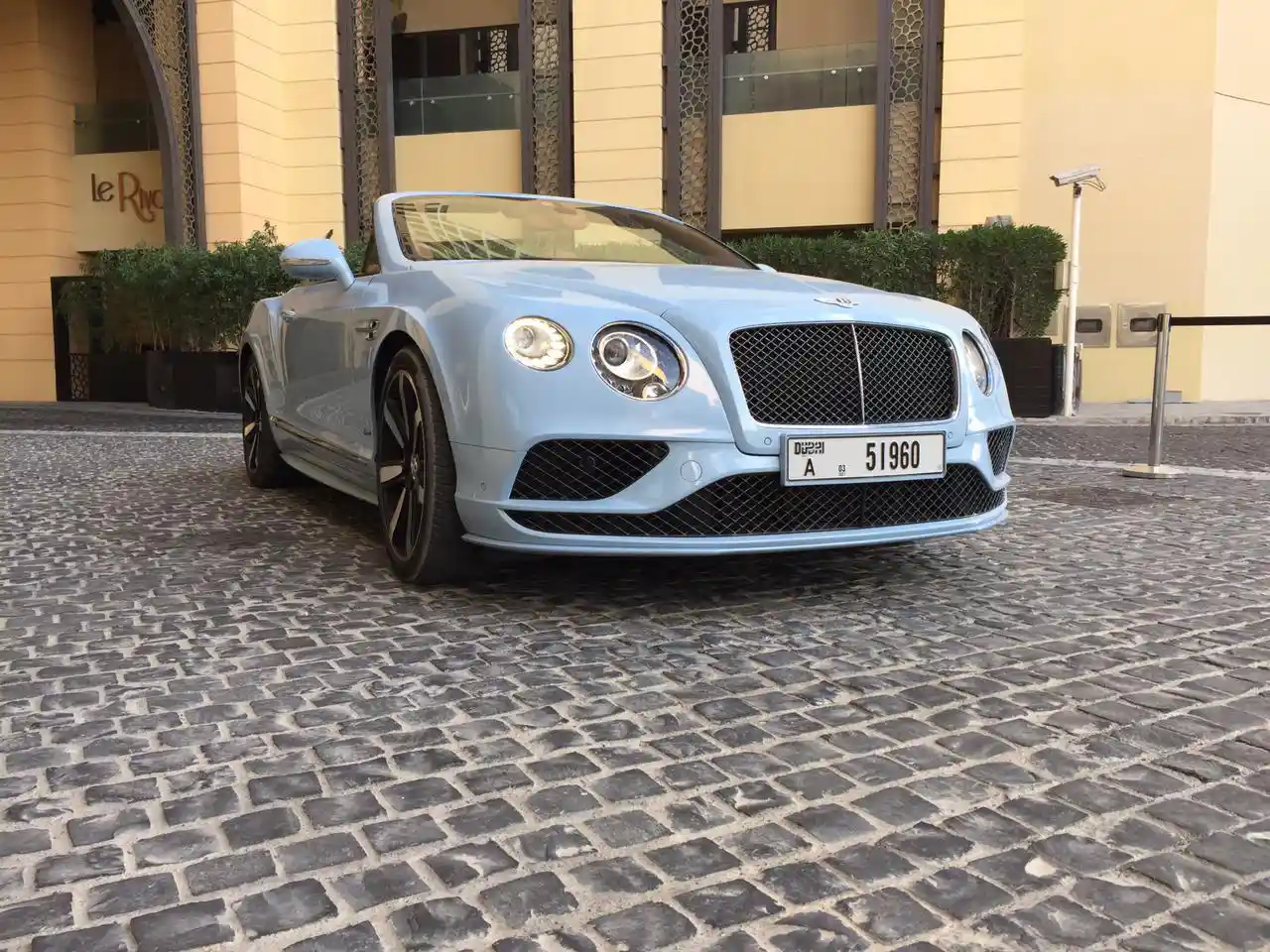 Bentley GT WHITE 2022 rental dubai