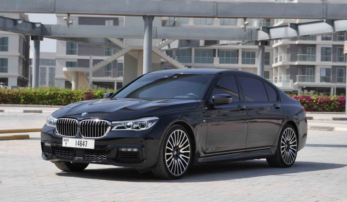 BMW 750 BLACK 2022 rental dubai